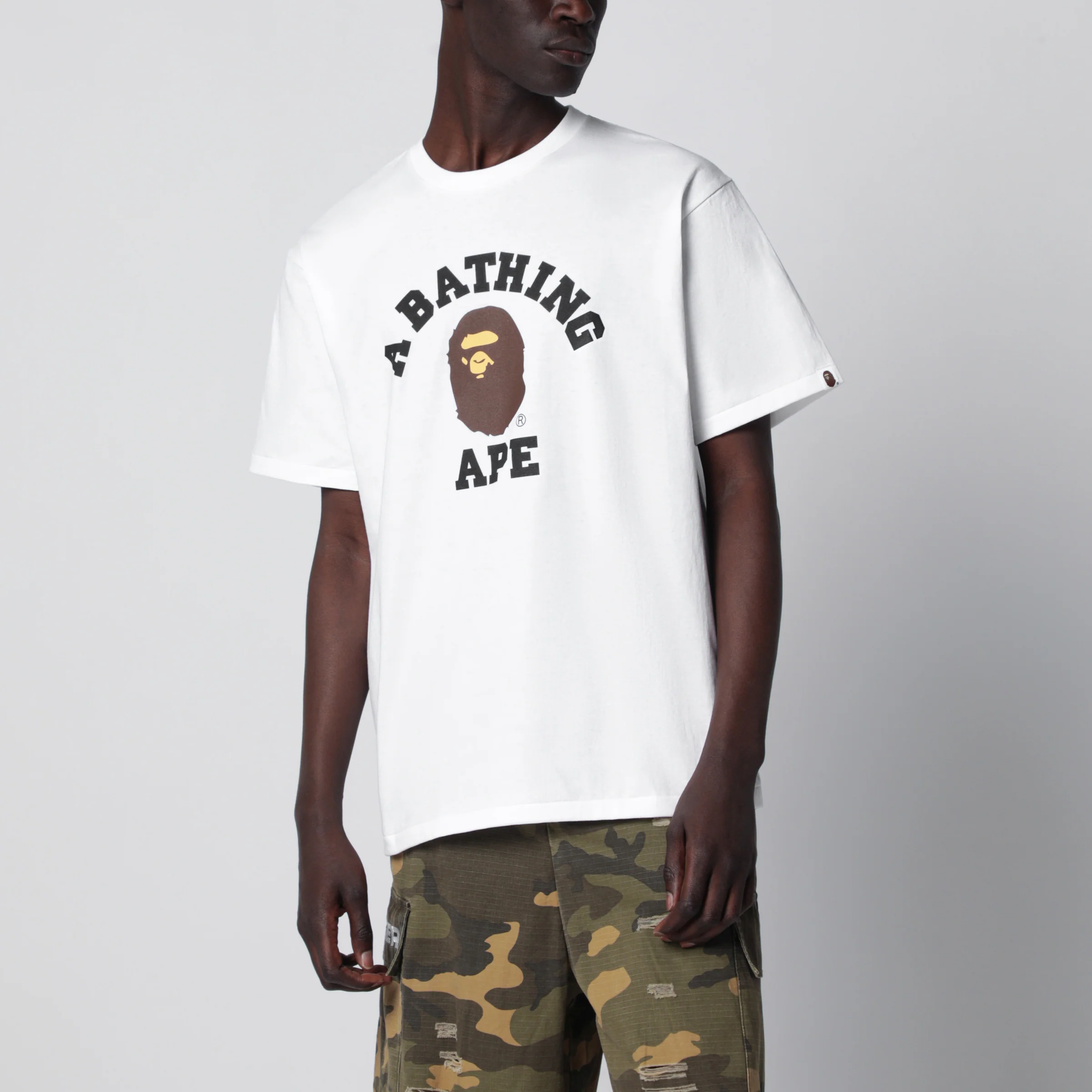 BAPE White T-shirt with logo print