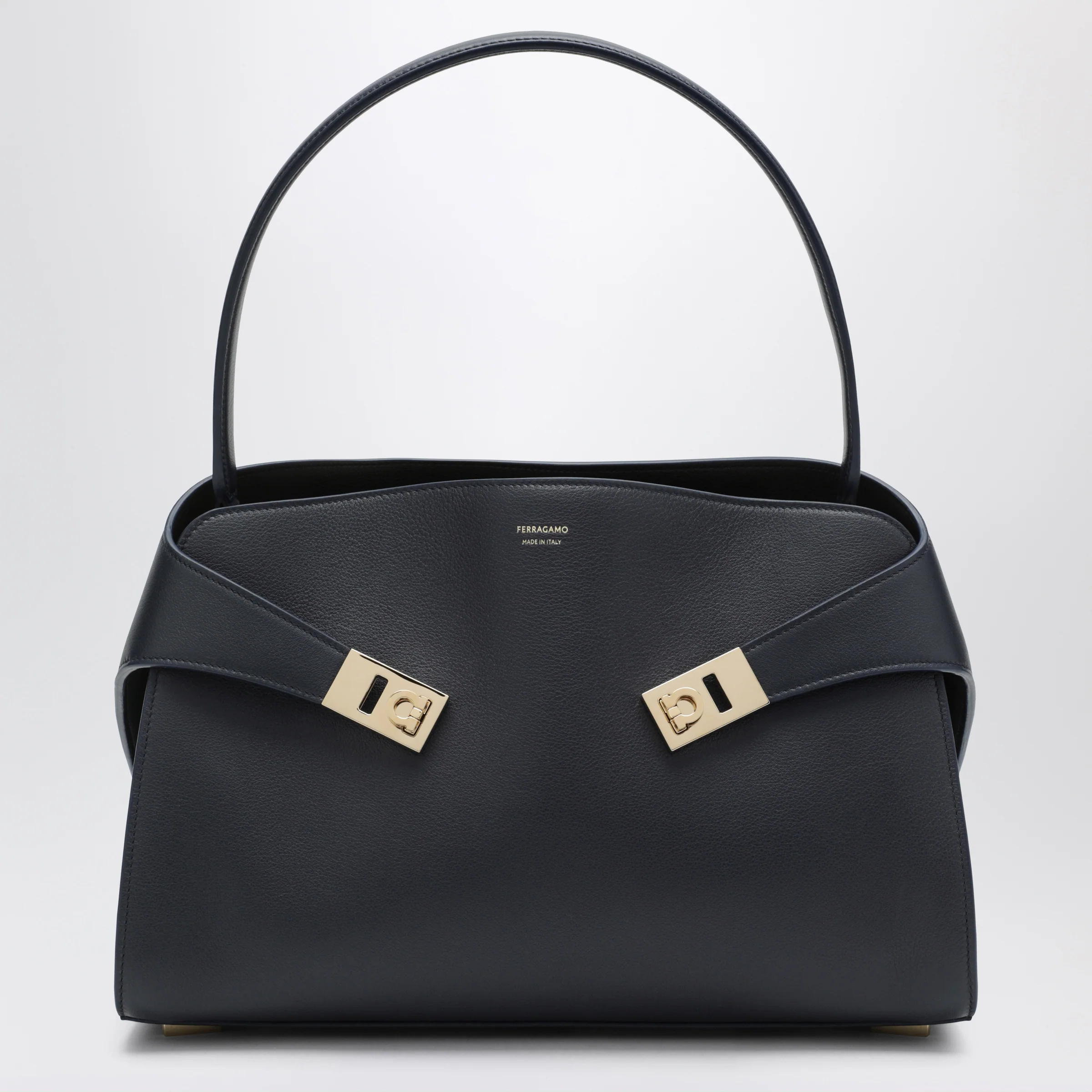 Ferragamo Navy blue Hug Soft M handbag in leather