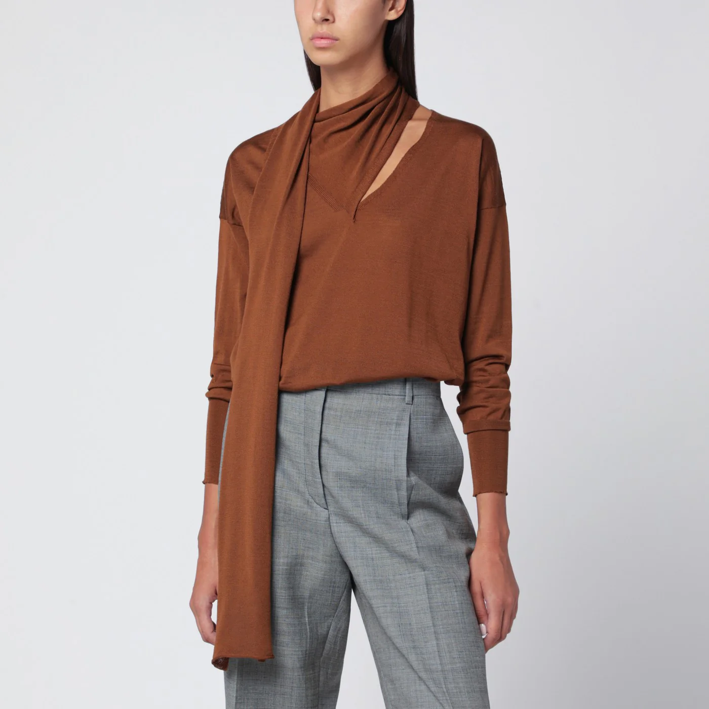 Roberto Collina Hazelnut-coloured sweater with scarf