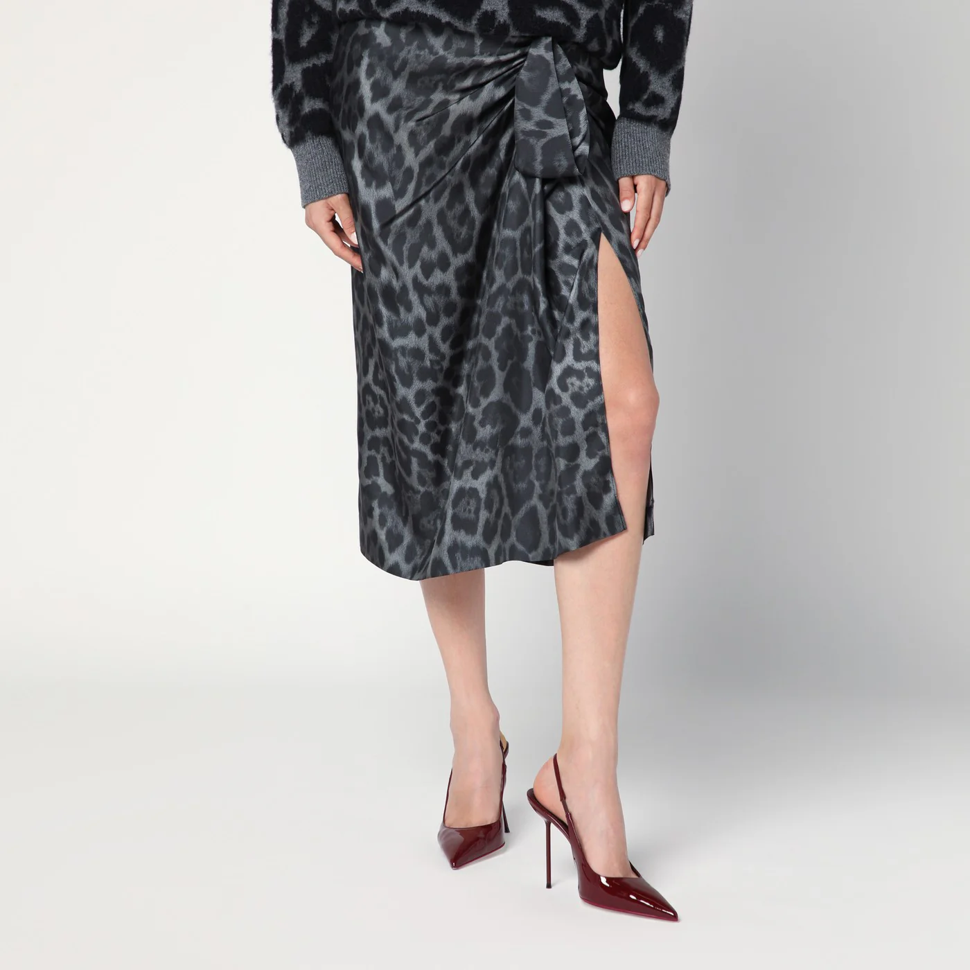 Stella McCartney Leopard midi skirt with knot