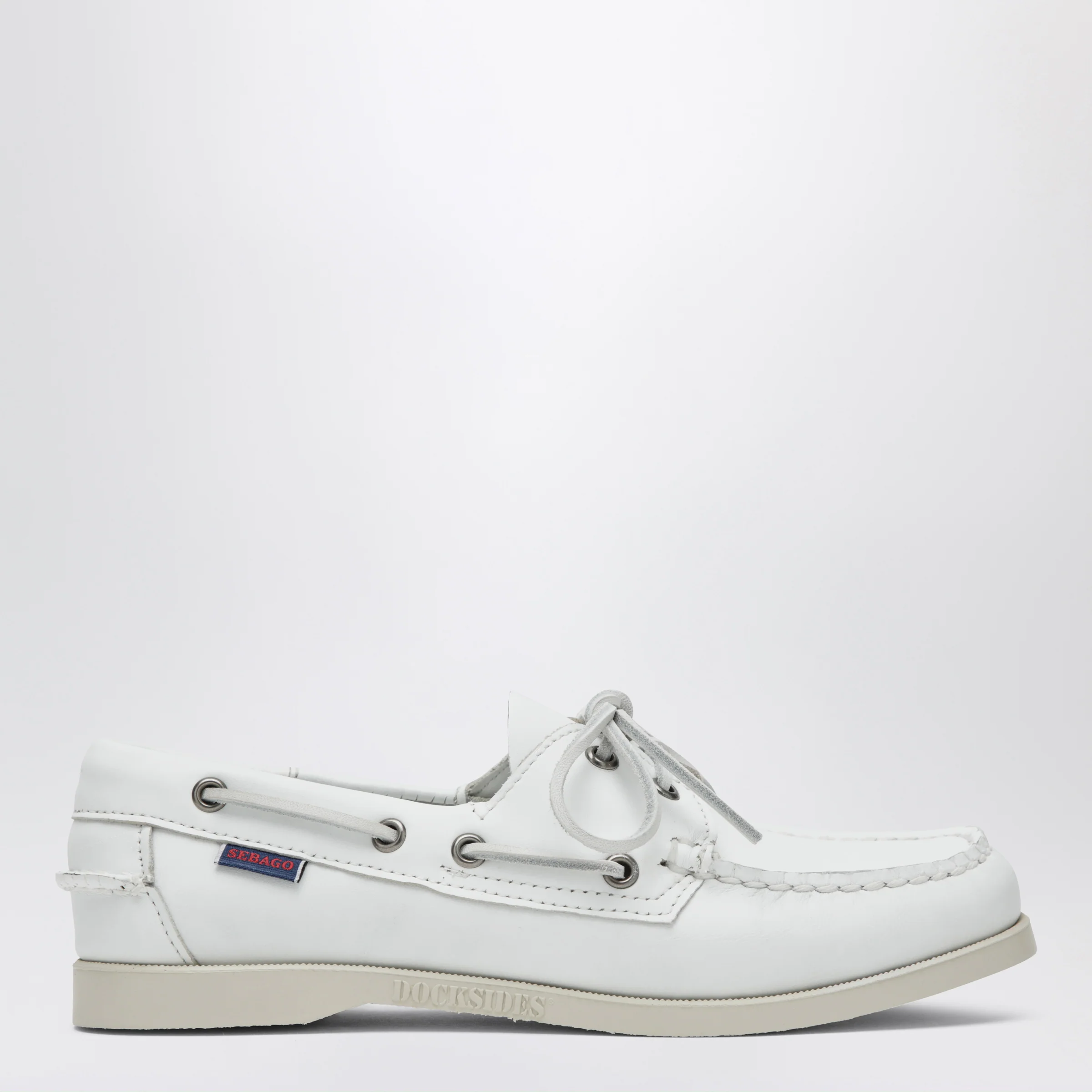 Sebago Portland women's boat shoes in leather, white