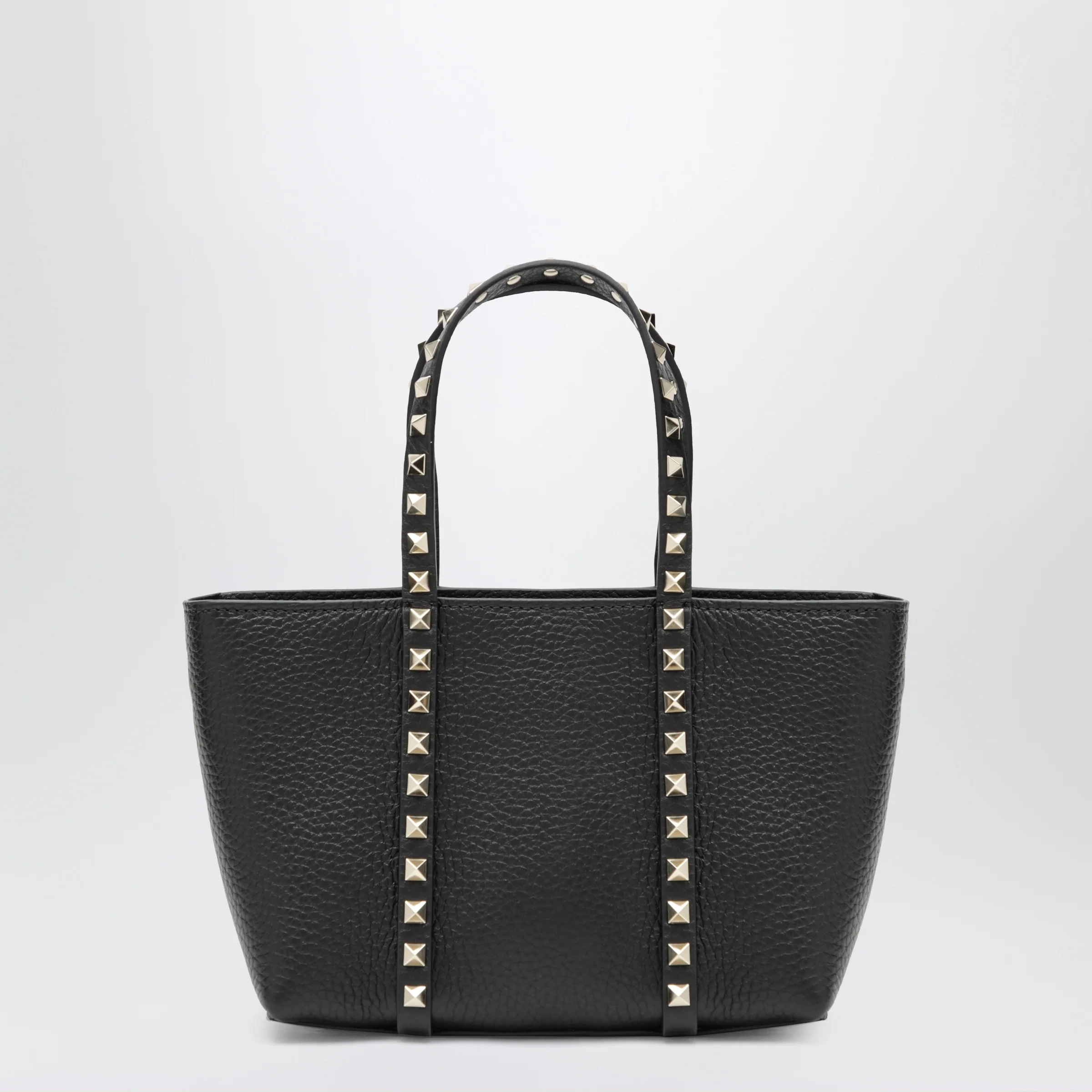 Valentino Garavani Black Rockstud bag in grained calfskin
