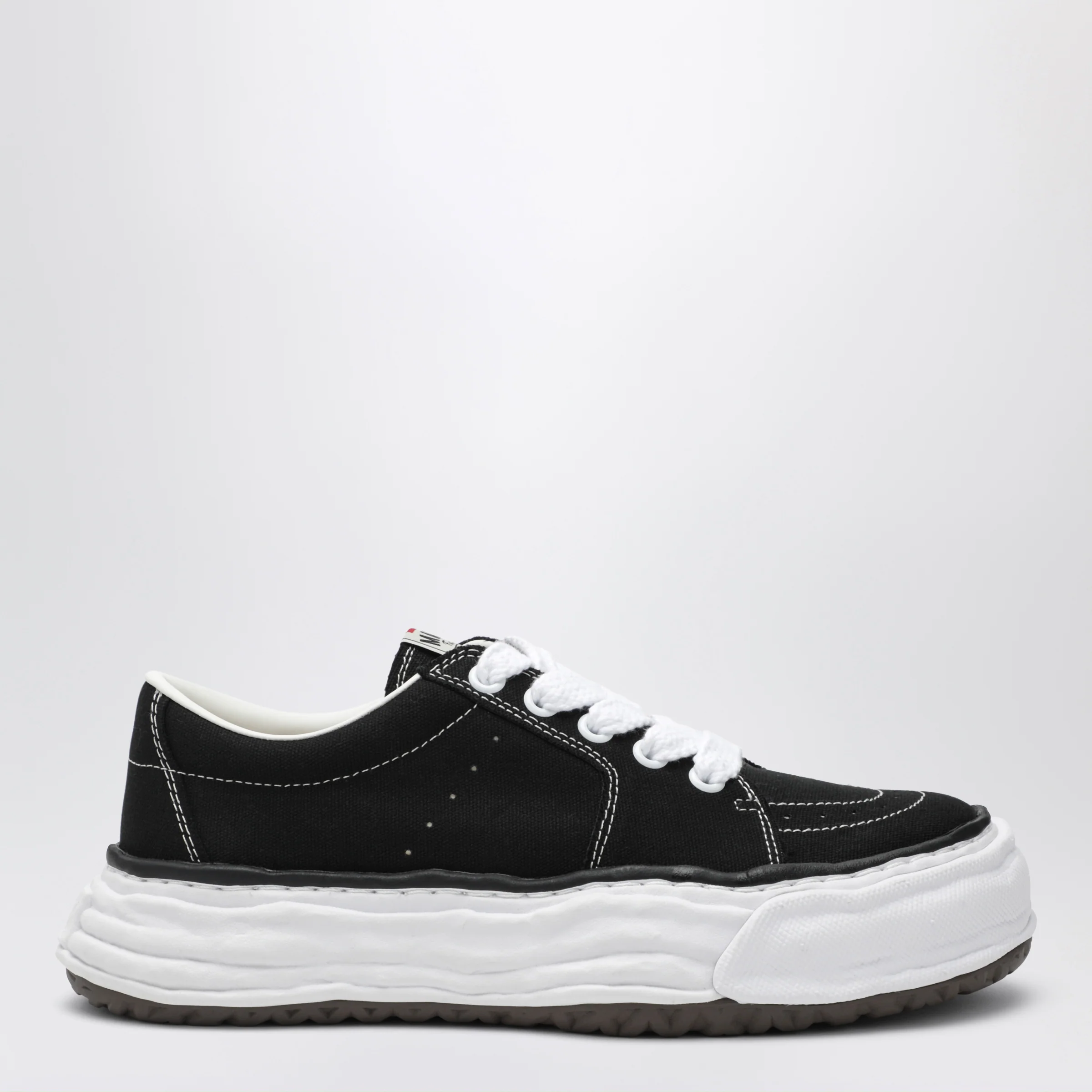 Maison MIHARA YASUHIRO Eric sneakers in black canvas