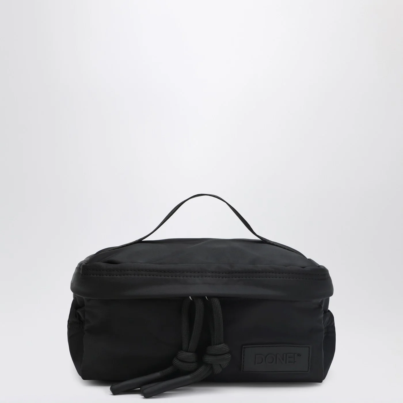 DONE! Black nylon beauty case