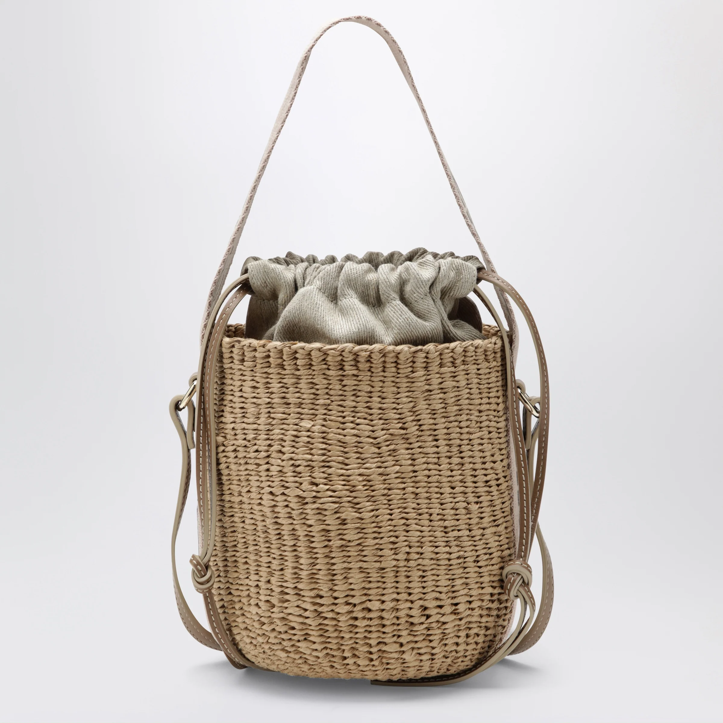 Chloé Small Woody bucket bag in raffia
