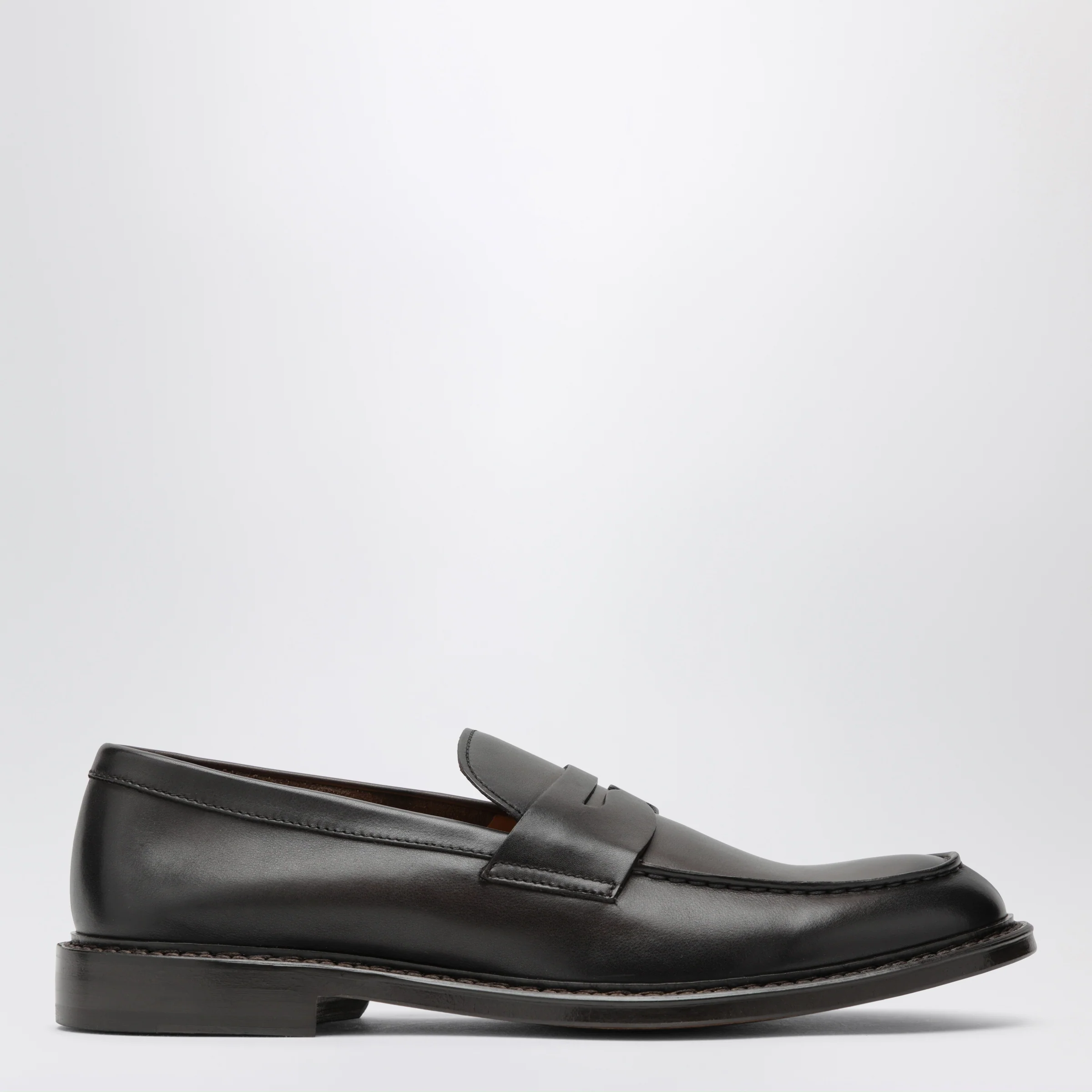 Doucal's Brown Penny loafers in leather