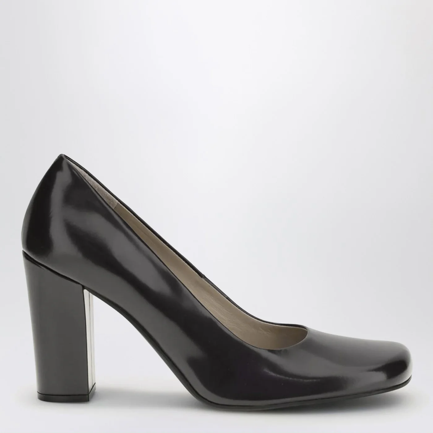 The Row Penelope black pumps