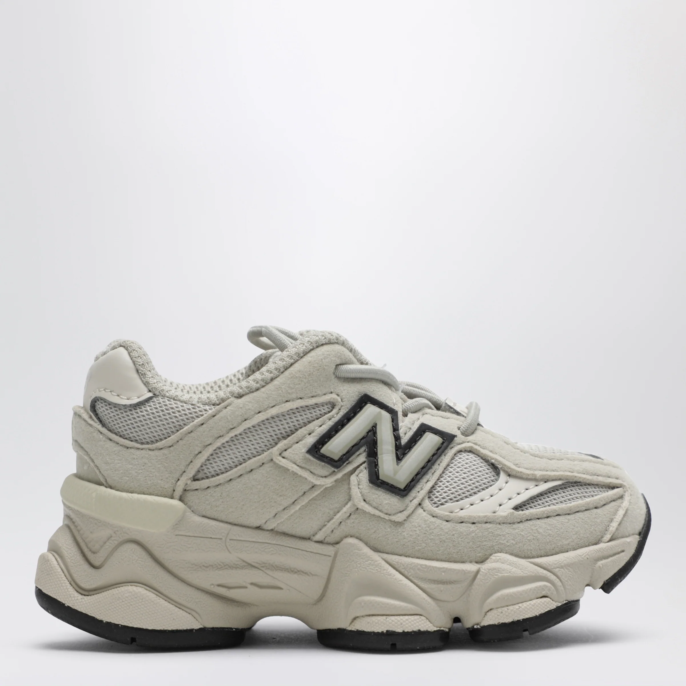 New Balance 9060 Shipyard/Linen sneakers in mesh and suede