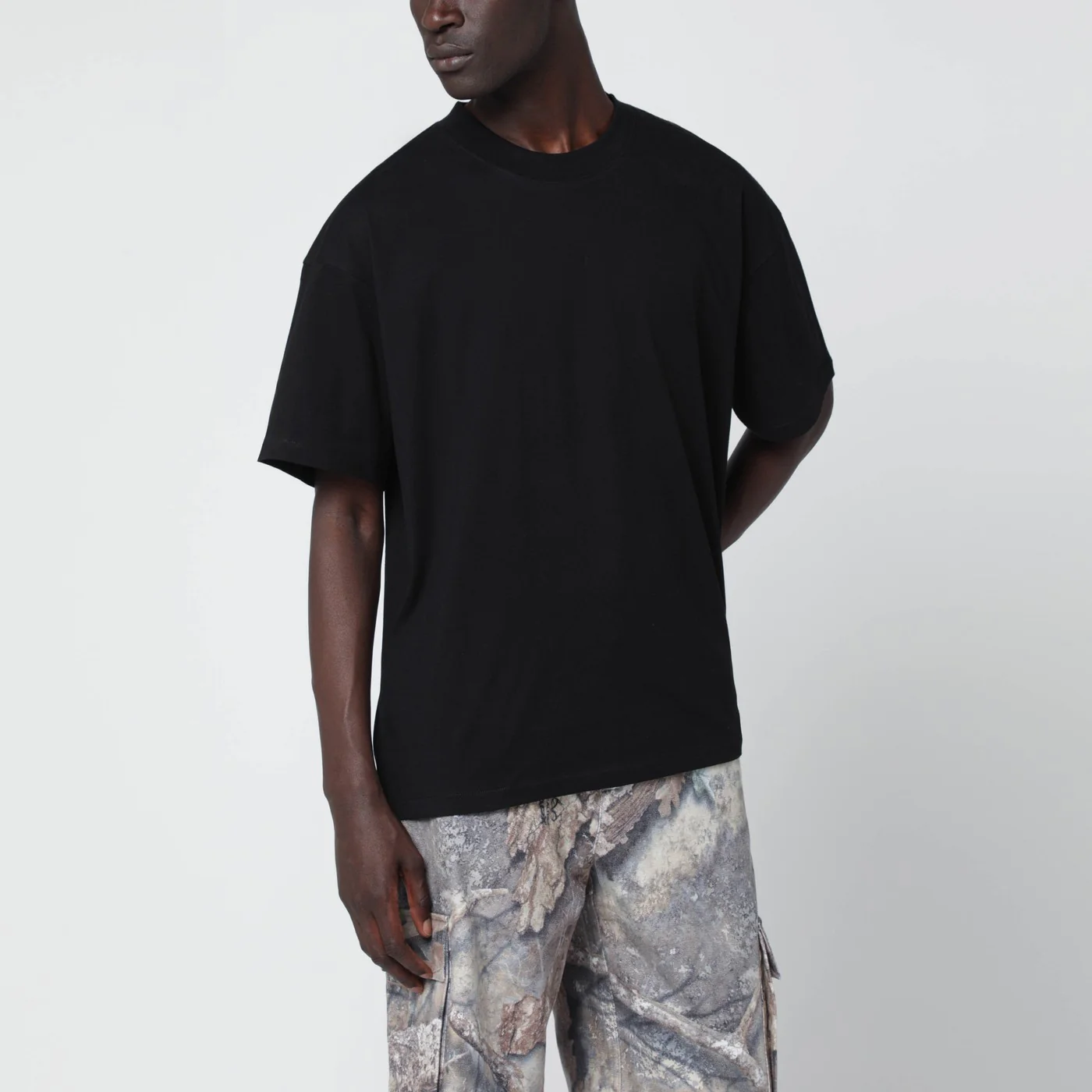 Represent Black crew neck t-shirt