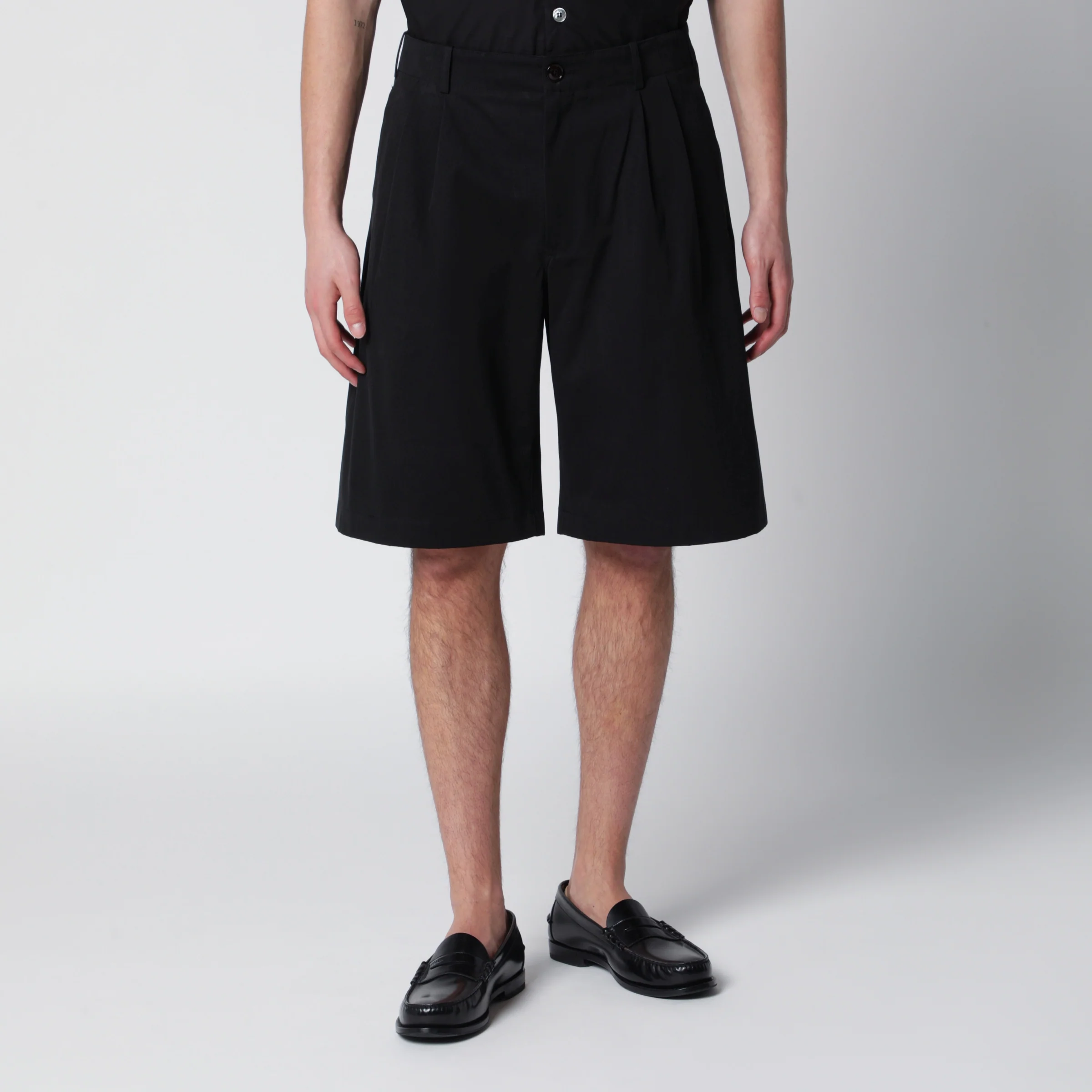 Our Legacy Ponte relaxed-fit shorts in Italian cotton micro canvas in black