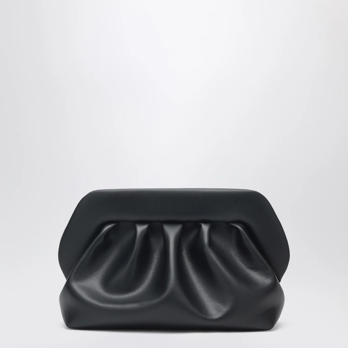 THEMOIRè Large Tia clutch in black