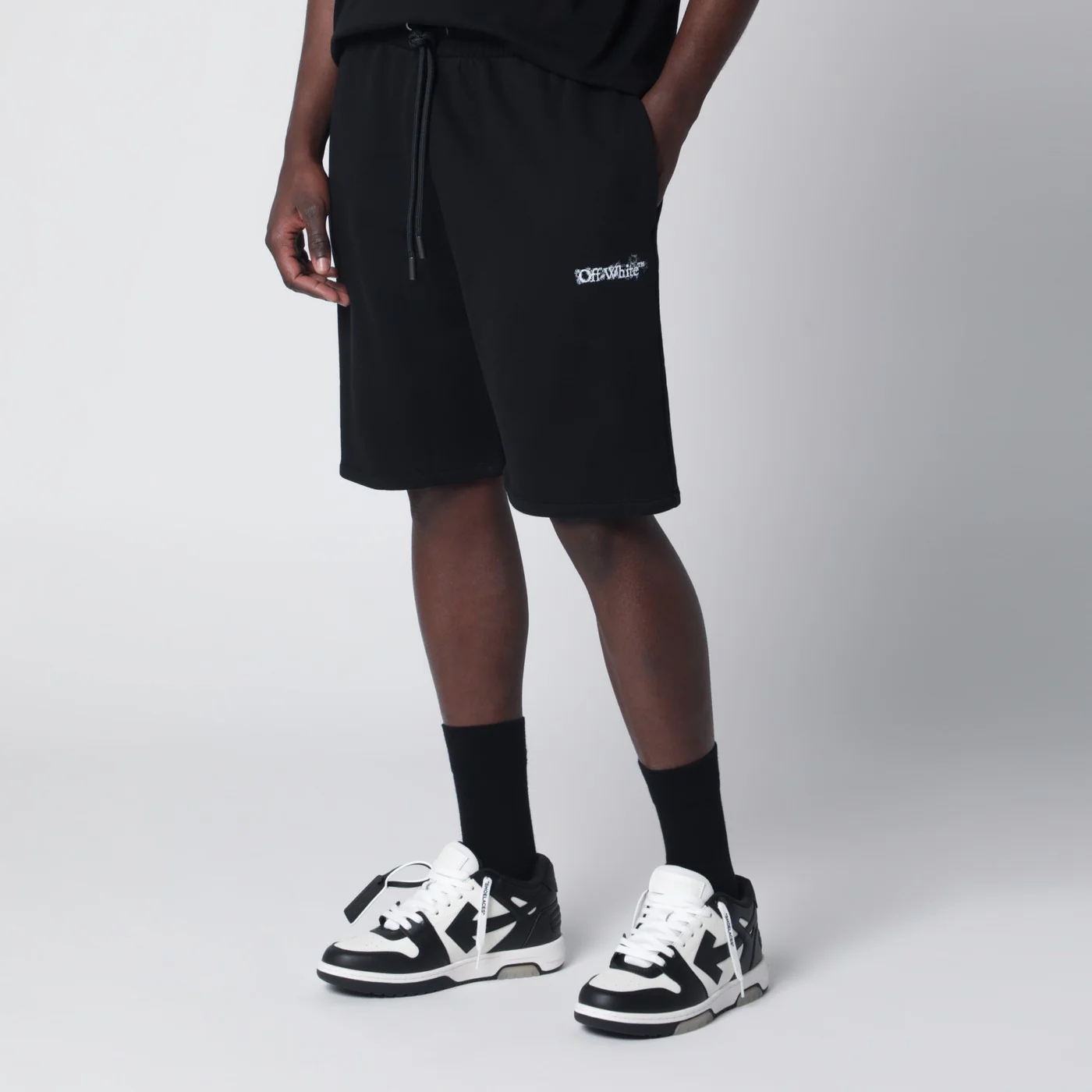 Off-White™ Heraldic Arrow bermuda shorts black