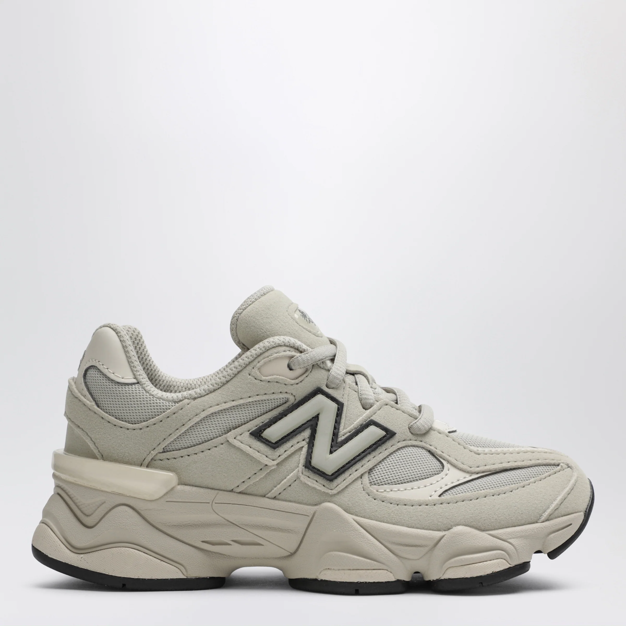New Balance 9060 Shipyard/Linen sneakers in mesh and suede