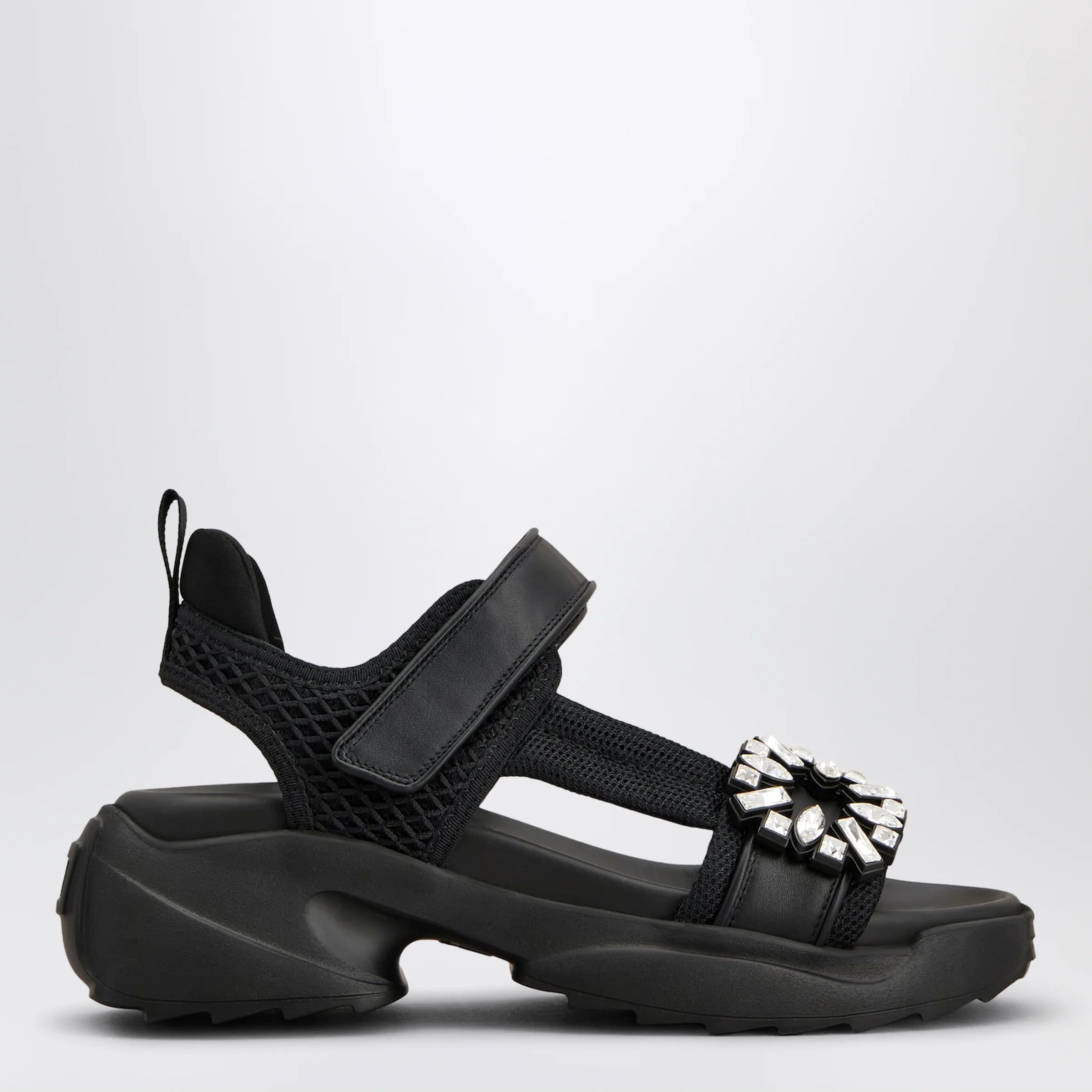 ROGER VIVIER Viv’ on the Run black leather and textile sandals