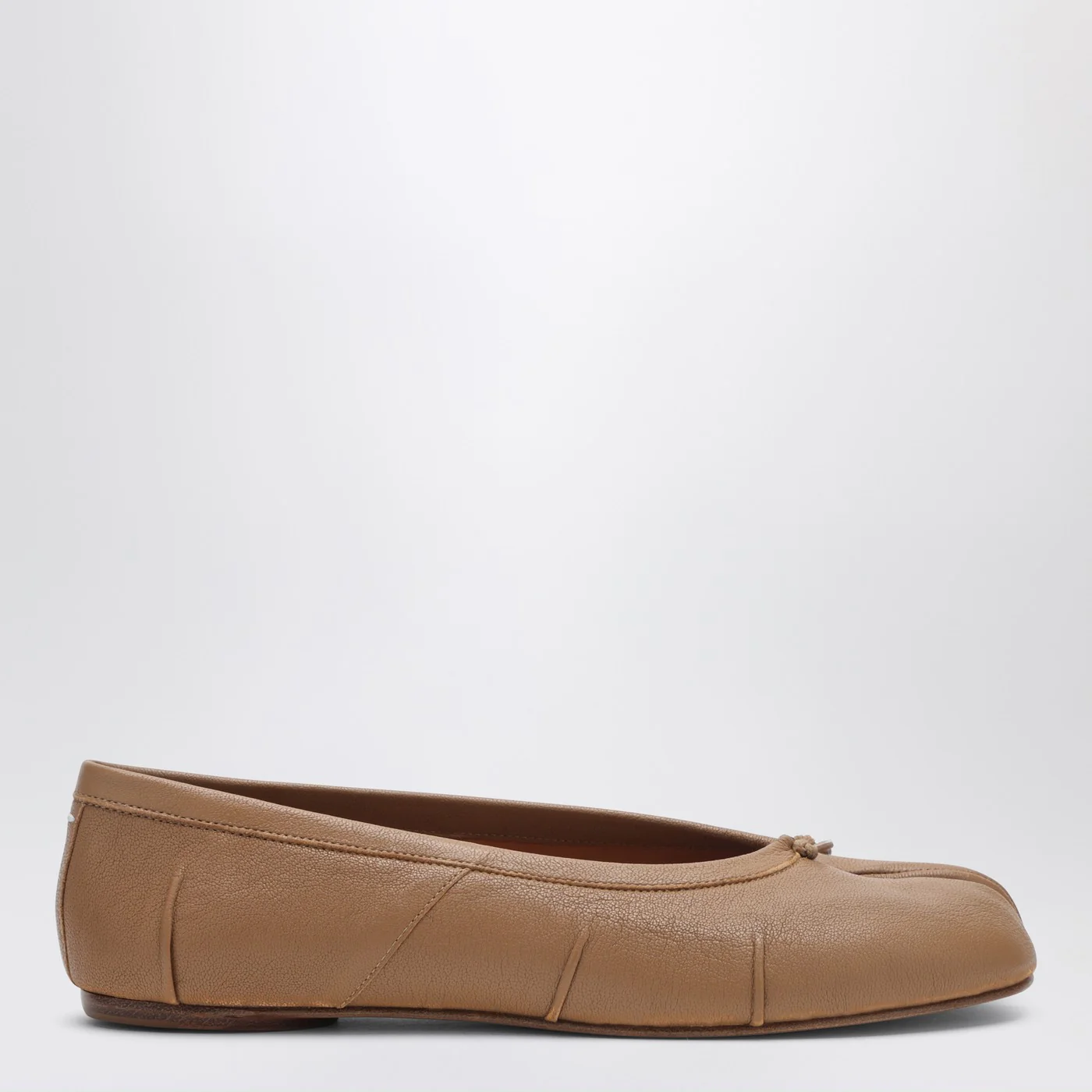 Maison Margiela Tabi New beige leather ballet flats