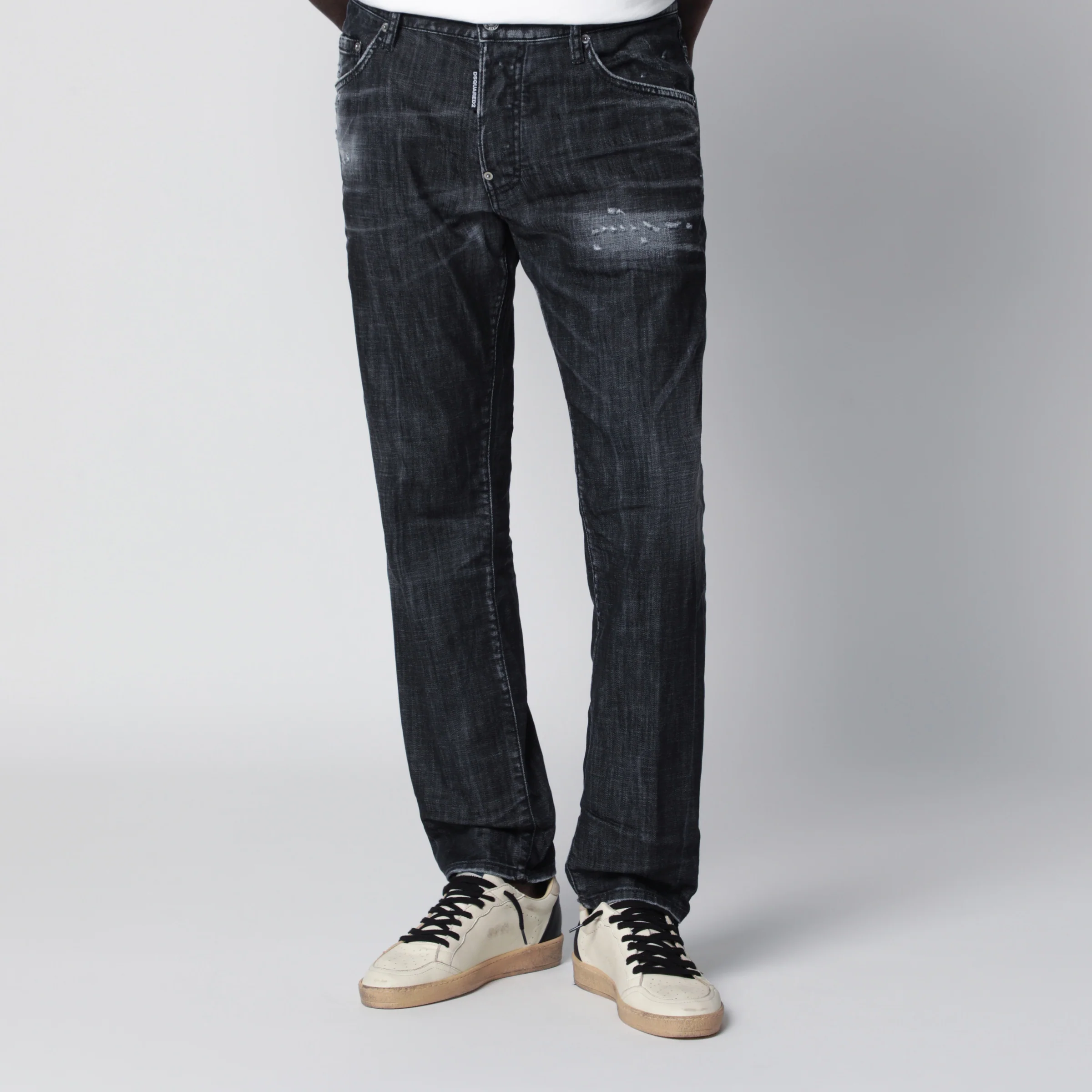 Dsquared2 Black washed-effect distressed jeans