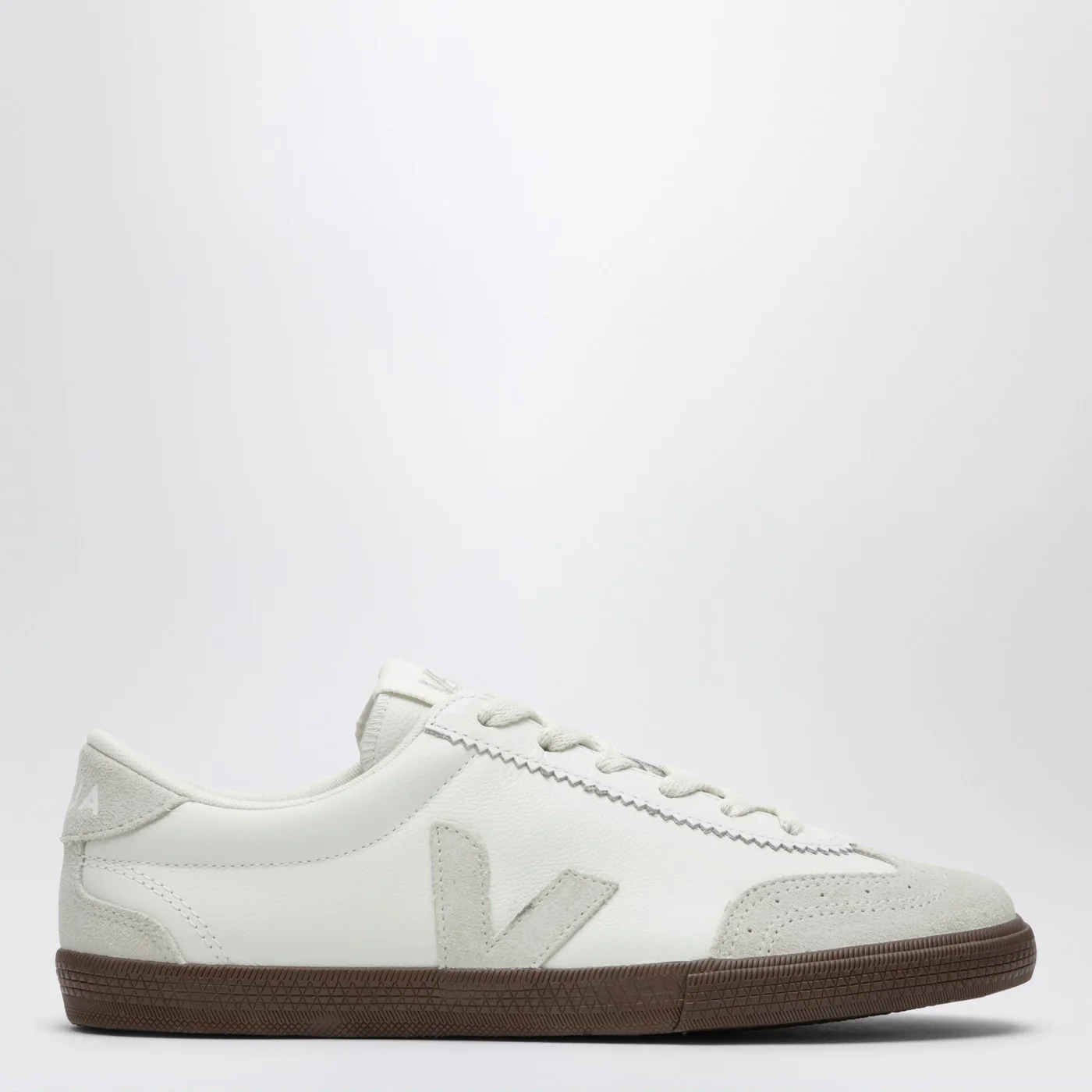 VEJA Volley sneakers in white leather and light beige suede