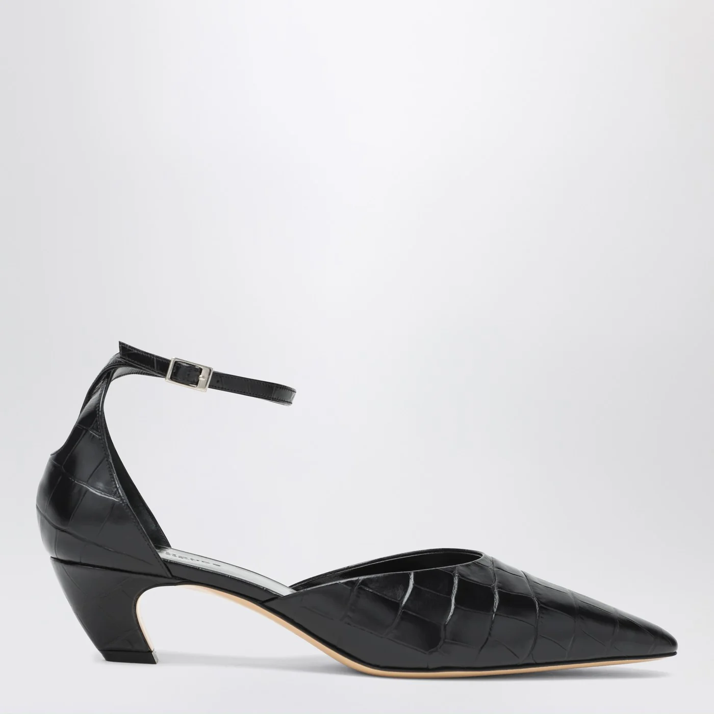 Le Monde Béryl Black Victoria décolleté with crocodile print